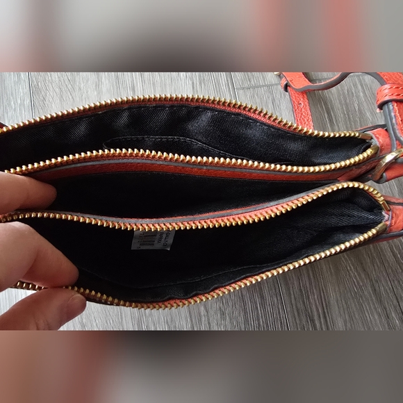 Vince Camuto Gally Crossbody bag Paprika Burnt Red Genuine Leather Gold Hardware - Picture 5 of 12